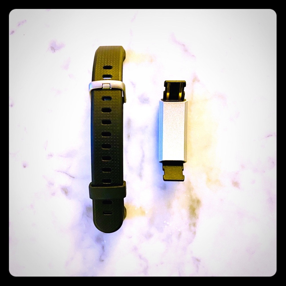 🌟Stylish and Sleek Fitness Tracker by Letscom